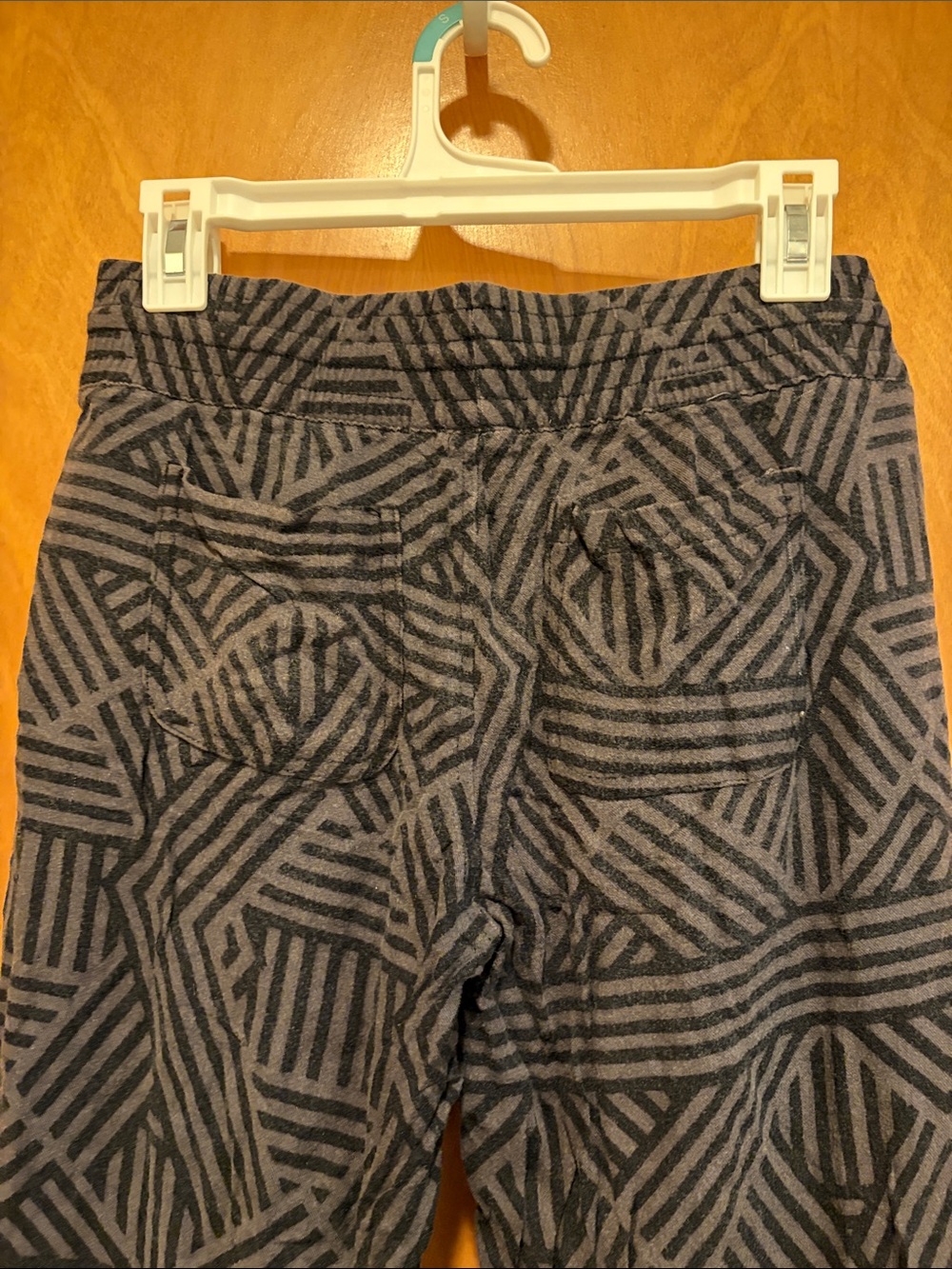 Hurley Black & Charcoal Geometric Wide Leg Pants - Picture 6 of 7